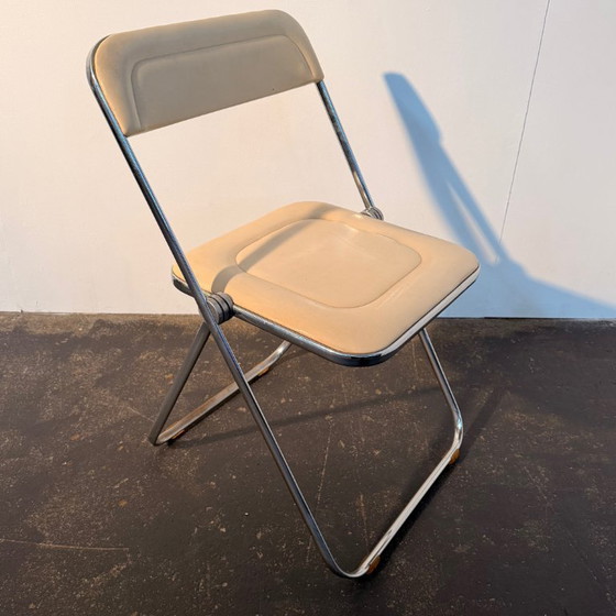 Image 1 of 1x Chaise pliante Plia en similicuir crème rare
