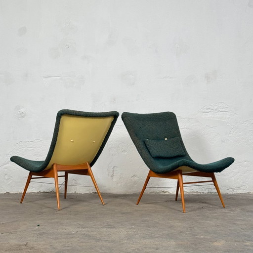 Coppia di poltrone Mid-Century di Miroslav Navrátil per Český Nábytek, 1959