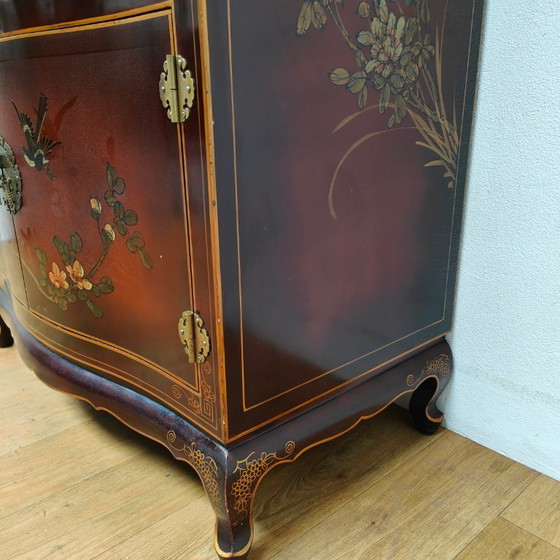 Image 1 of Vintage Chinese bridal cabinet sideboard Chinoiserie cabinet