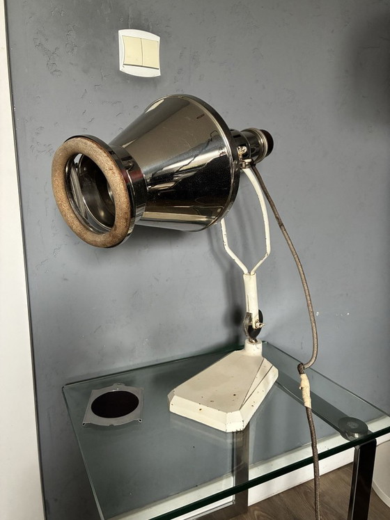 Lampe médicale Hanau Sollux, design industriel, années 1940, Original Hanau, Métal, Argenté, Industrieel (photo 2 sur 8)