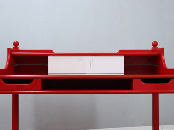 Image 1 of Scrivania vintage laccata rossa design rustico italiano anni '60
