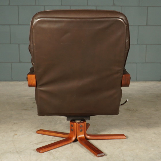 Image 1 of Fauteuil pivotant vintage en cuir - marron - années 1970
