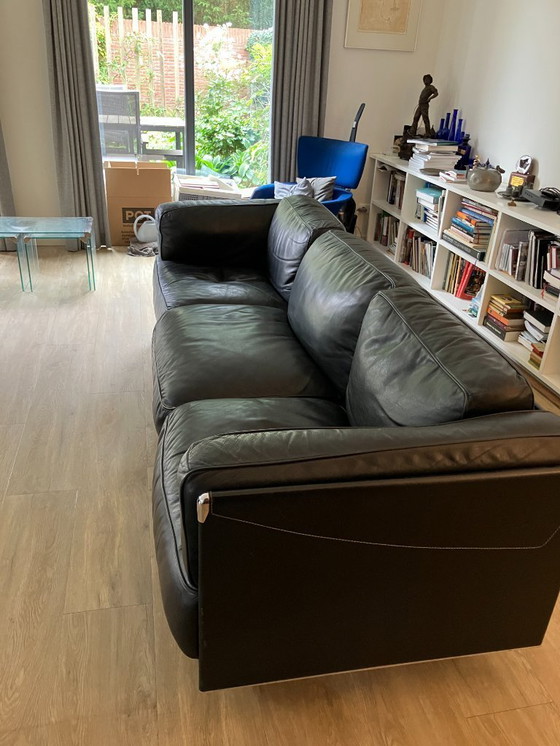 Image 1 of Poltrona Frau Twice, gruppo di sedute in pelle nera e cromo