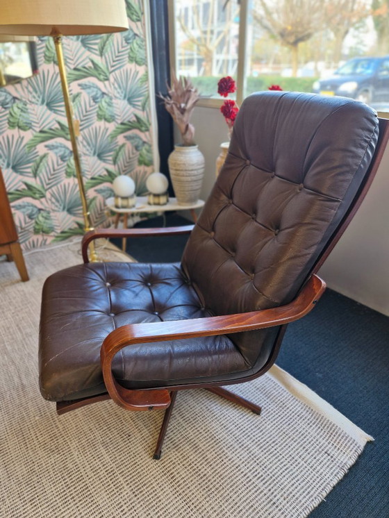 Image 1 of Vintage draaifauteuil bruin leer 70s