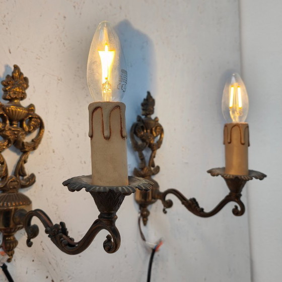 Image 1 of Appliques et lampes de chevet vintage en laiton Hollywood Regency