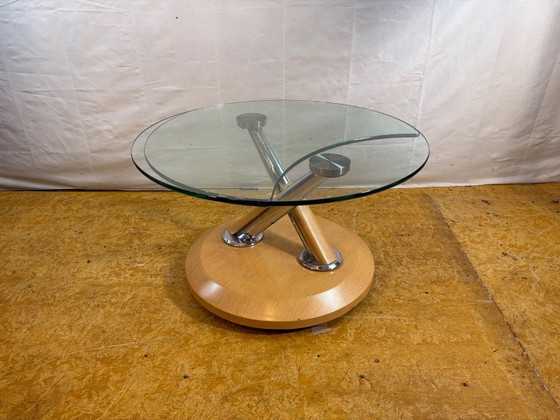 Image 1 of Table basse pivotante Vintage Tokyo Twist – Plateau en verre extensible – Design moderne du milieu du siècle. Affirmez votre sty