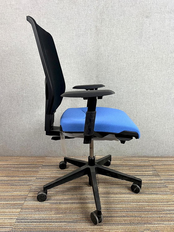 Image 1 of Giroflex G68 Office Chair