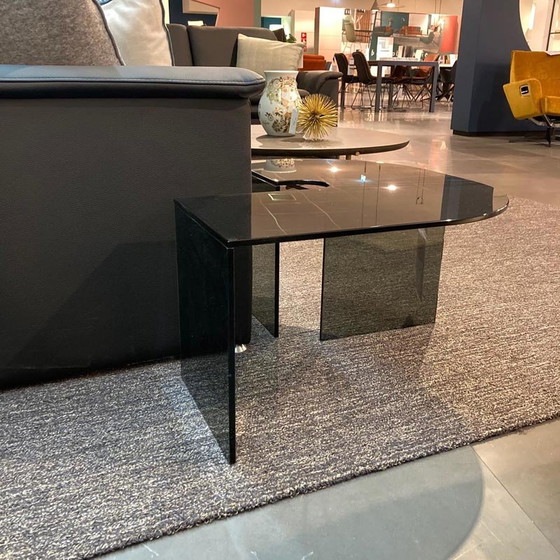 Helderr Josh & Loop bijzettafel – Modern (photo 2 of 4)
