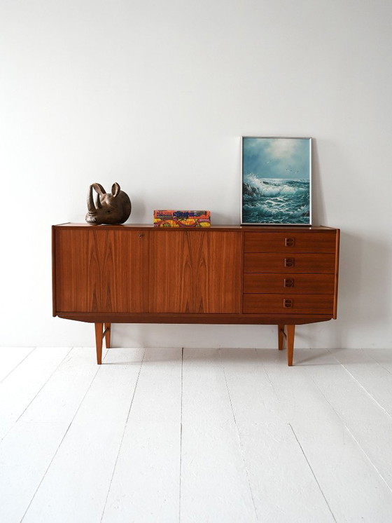 Image 1 of Credenza scandinava d'epoca in teak con venature sorprendenti