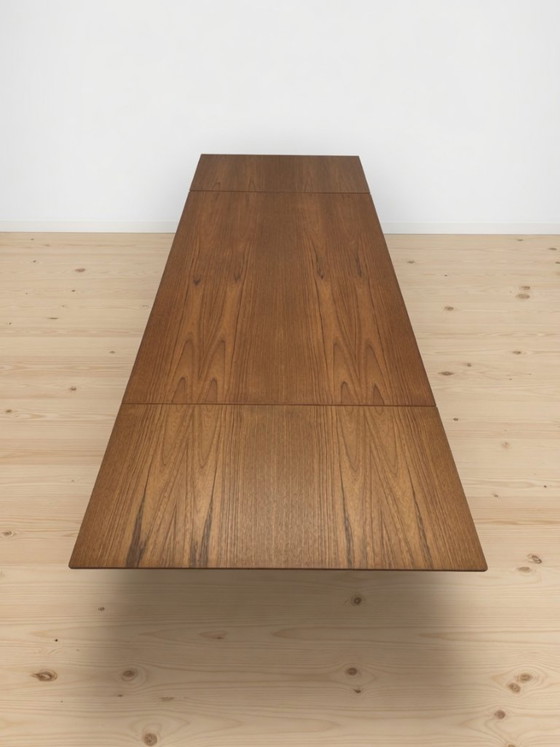 Image 1 of Deense teakhouten eettafel uit de jaren 60 van Ærthøj Jensen + Mølholm, jaren 60.