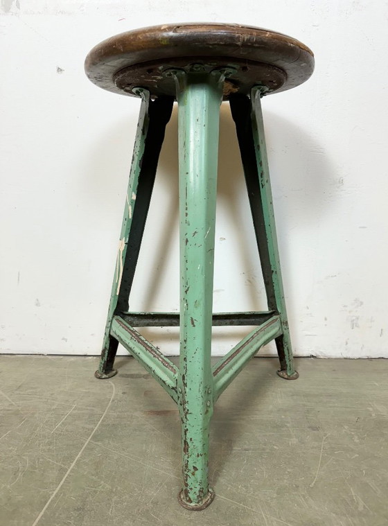 Image 1 of Grüner Werkstatthocker im Industriestil, 1960er Jahre