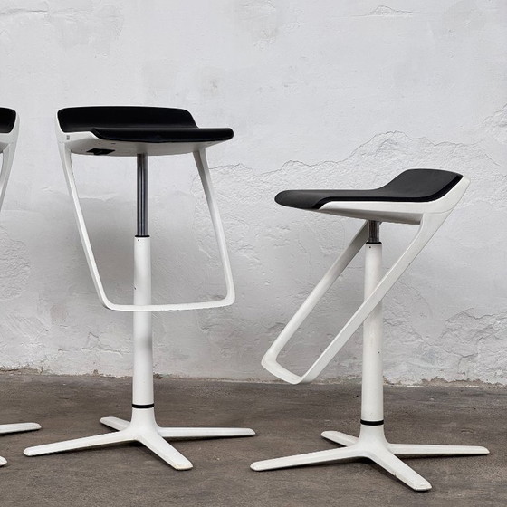 Image 1 of Interstuhl KINETICis5 710K Barstool