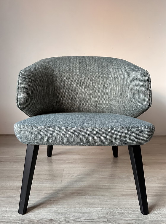 Image 1 of Montis Back Me Up lounge armchair