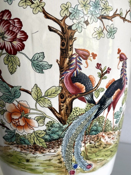 Image 1 of Large ceramic lamp signed V.V. Carraresi, inspired by traditional Chinese designs.