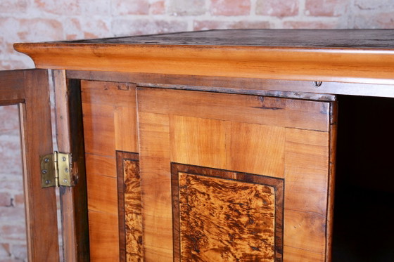 Restauriertes Empire-Sideboard, Kirschholz, wiederbelebter polnischer, tschechischer Stil, 1790er Jahre (photo 32 of 40)