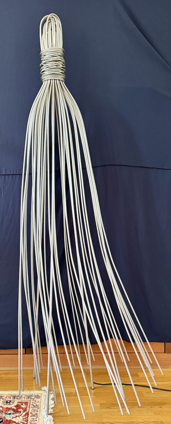 Image 1 of Lampada da terra Terzani “Hugo” – oggetto di design iconico dalla luce calda