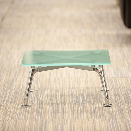 Image 1 of Nn Table basse