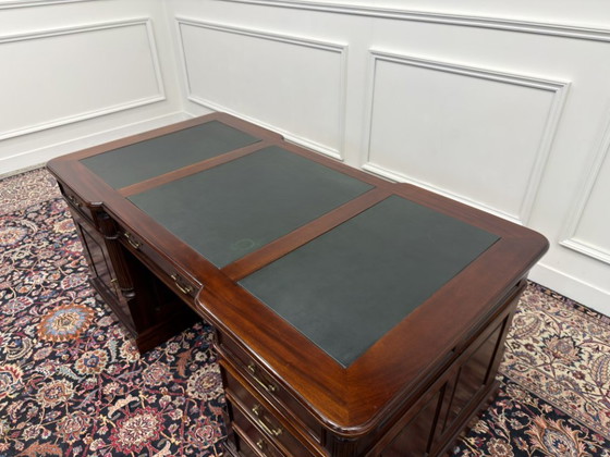 Klassischer englischer Partnerschreibtisch – Leather, Wood (photo 17 of 19)