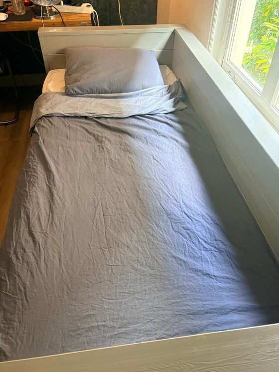 Image 1 of Letto singolo WOOD Dennis con cassetto contenitore – grigio cemento