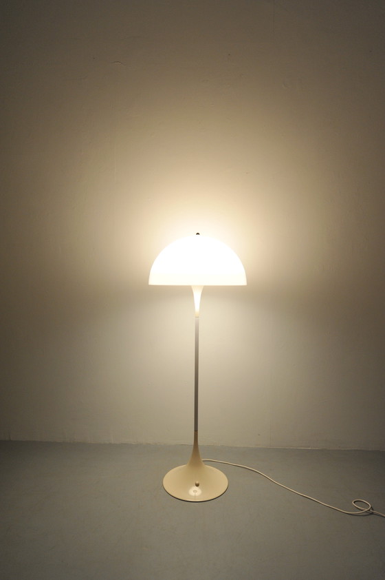 Image 1 of Lampada da terra Panthella di Verner Panton per Louis Poulsen