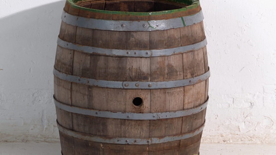 Barril de madera antiguo con aros de hierro – Europa Central, circa 1920 – Objetos decorativos, Wood, Iron (photo 3 of 40)