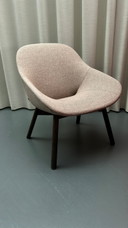 Artifort Beso Lounge armchair