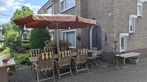 Teak Garden Set With Parasol | 6 Beach chairs + Cushions