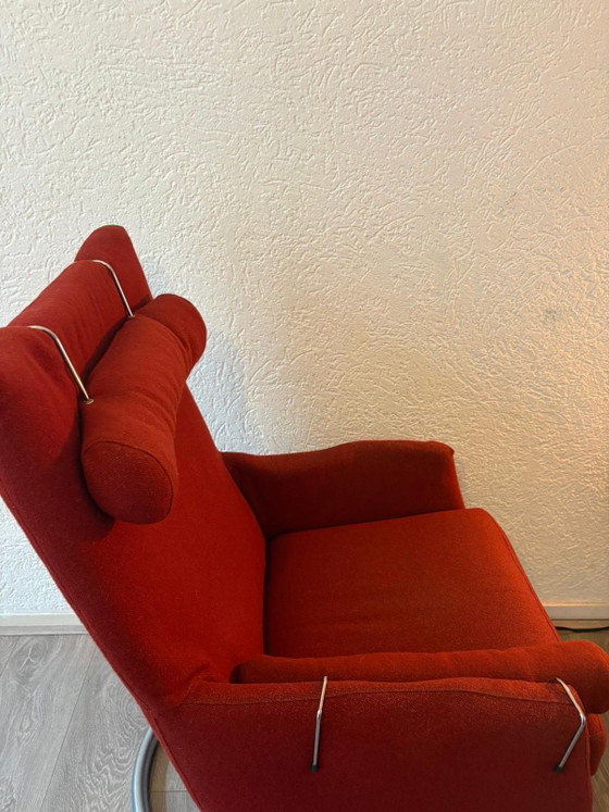 Image 1 of Montis design - modello Madonna - poltrona con rivestimento rosso
