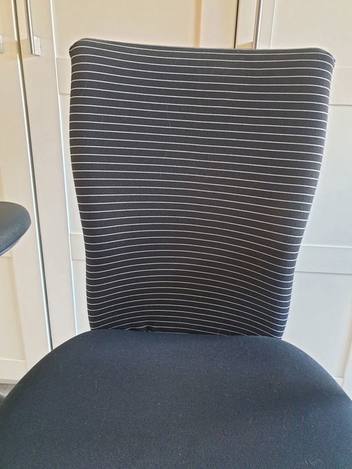 Vitra meda chair ontwerp Alberto Meda 1996