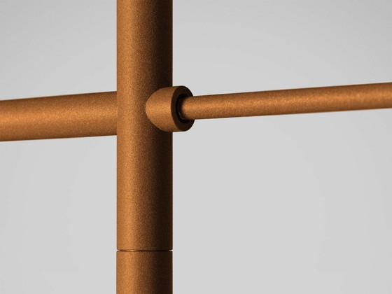 Image 1 of JAPTH Kingpin floor lamp with 5 swivel arms in ORANGE/OXIDE