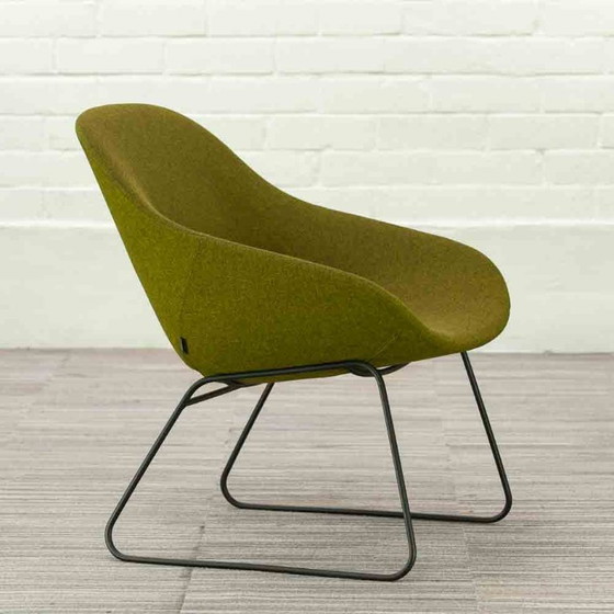 Sillón Artifort Beso Lounge – Sillas auxiliares, Textile, Modern (photo 13 of 26)