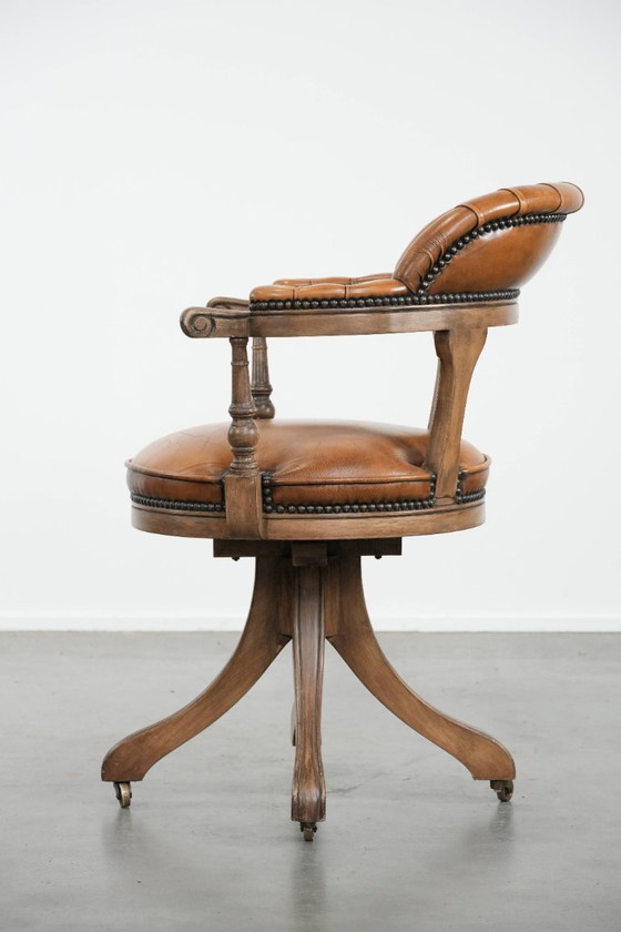 Image 1 of Sedia da ufficio Chesterfield in pelle in stile inglese con ruote