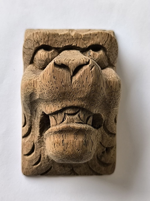 Mensola in Legno Testa di Leone