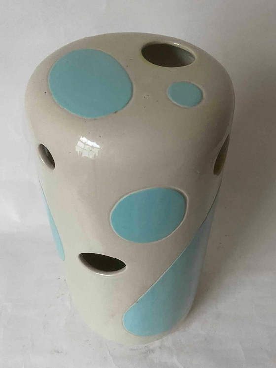 Image 1 of MODERN EARTHENWARE VASE SCULPTURE