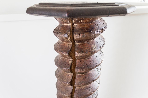 Image 1 of 19th-century French wine press screw on pedestal - Authentic and decorative