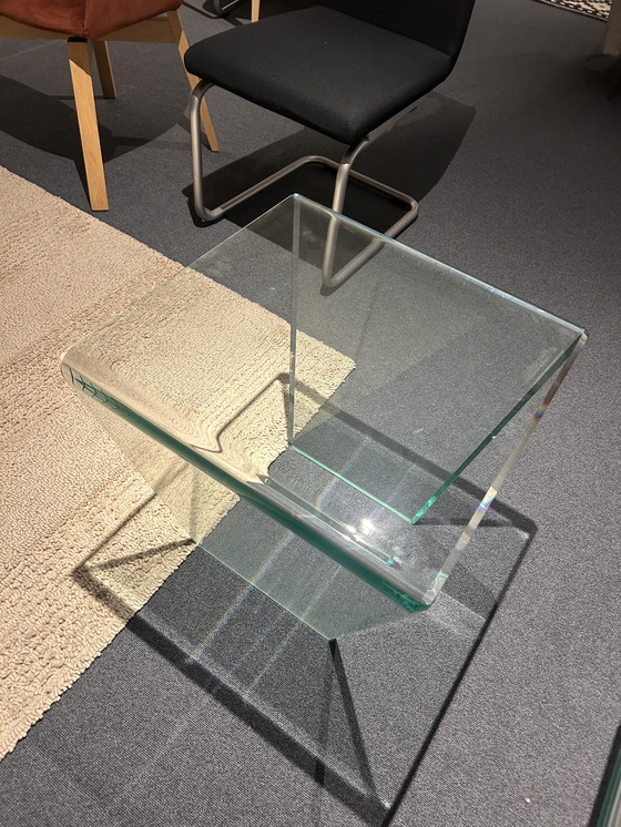 Image 1 of El Nuevo Mundo de Bree - Mesa de centro de vidrio - Curvo