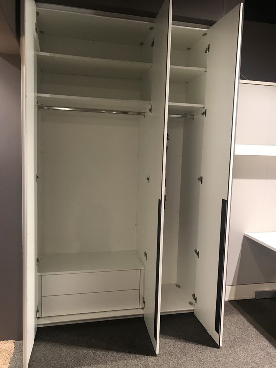 Armario de lino Hulsta Multi Forma Blanco – Hülsta, Roperos (photo 3 of 3)