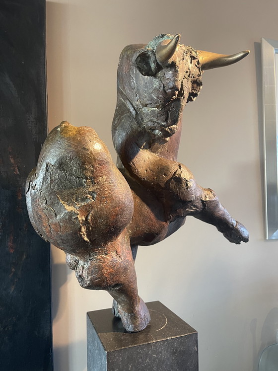 Image 1 of Toro di bronzo di Wim Steins