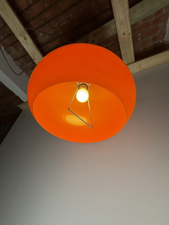 Image 1 of orangefarbene Pendelleuchte aus den 70ern