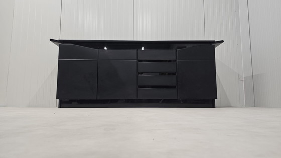 Image 1 of Modernes italienisches Dressoir