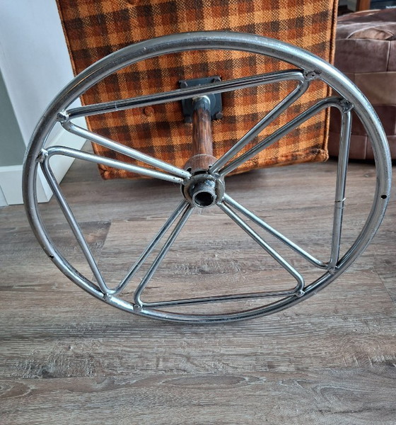 Image 1 of Fauteuil pivotant design style Space Age, milieu du siècle, années 60/70