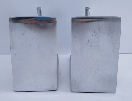Image 1 of een paar boekensteunen in de vorm van olifanten, gegoten aluminium