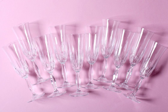 Set van 10 vintage kristallen champagneglazen, transparant Italiaans glaswerk / jaren 80 – Glazen & Karaffen (photo 7 of 12)