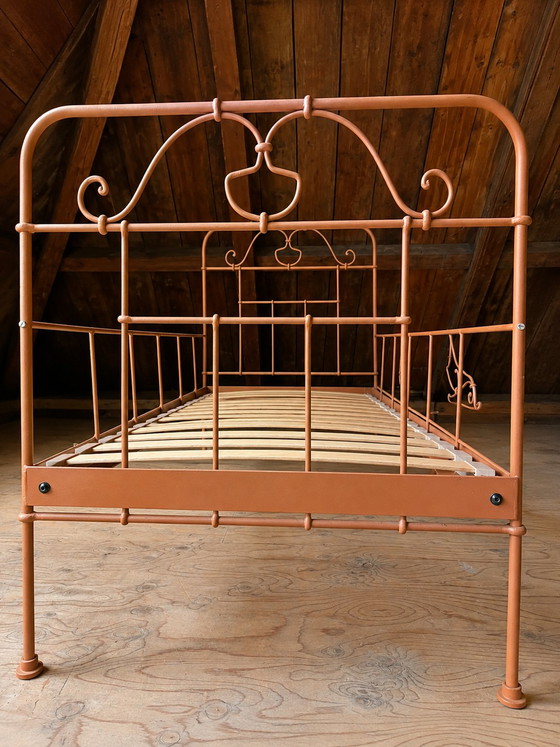 Set of 2 Vintage Iron Children’s Beds - Terracotta - 150 × 70 Cm – Single beds (photo 5 of 5)