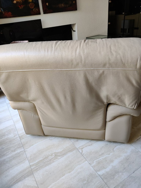 Leather Armchair with Recliner Mechanism, Light Beige/Cream (photo 5 of 5)