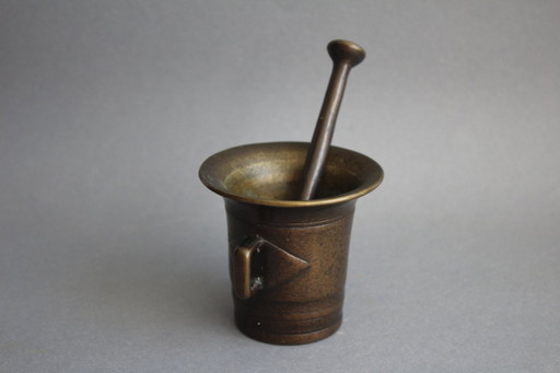 Mortaio e pestello da farmacia in ottone antico, 1,1 kg