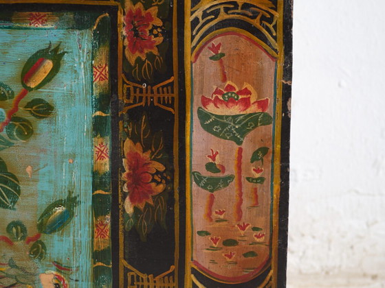 Baule cinese antico dipinto in legno di pino – Cina, circa 1900 – Armadi contenitori (photo 40 of 40)