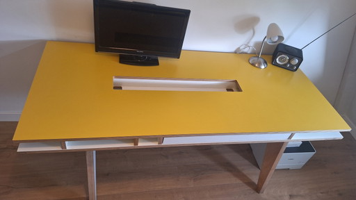 Scrivania a forma di insetto (progettata da Kellie Smits per ARRé Design) – bureau, Wood