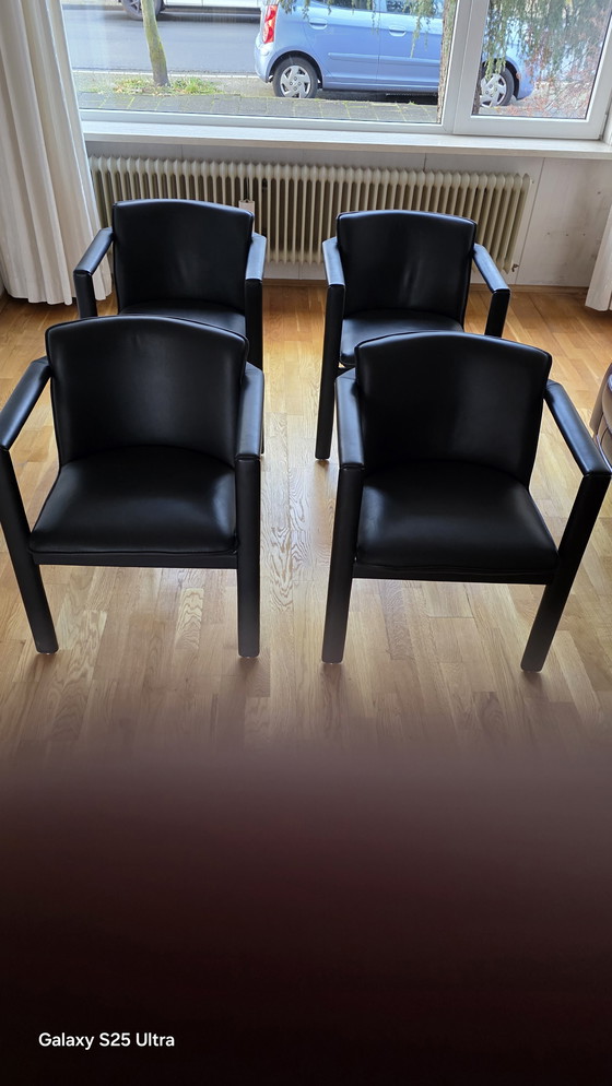 Image 1 of Leolux eettafelset incl. 4 Leolux stoelen 