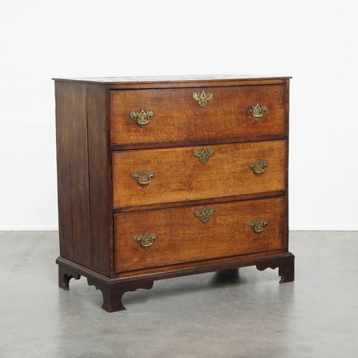 Commode anglaise du XVIIIe siècle à 3 tiroirs